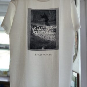 FAR EAST SNOW ATTITUDE　Tシャツ